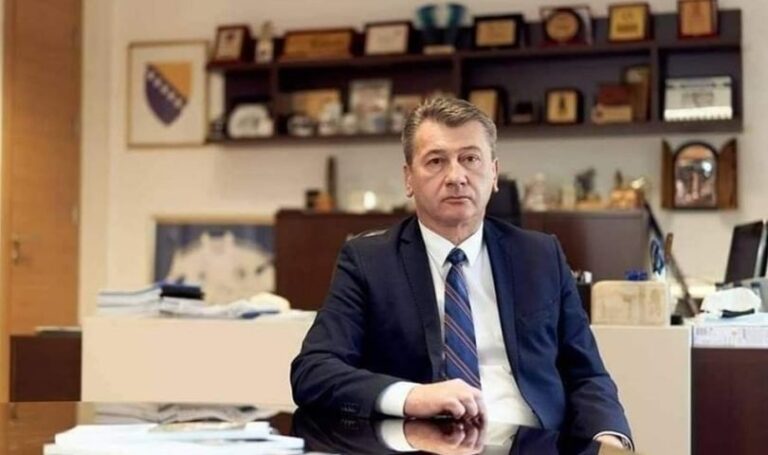 Hadžibajrić: Trn sam im u oku. Sve što ste pročitali je laž