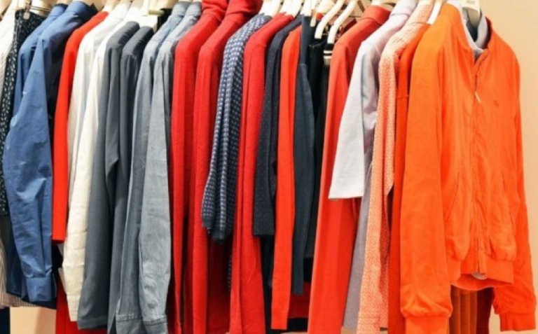 Kada već ne mogu priuštiti novo: Na polovnu odjeću građani potrošili 7,4 miliona KM