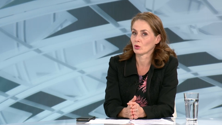 Janković: Žena će biti ravnopravna van kuće kad muškarci preuzmu obaveze u kući