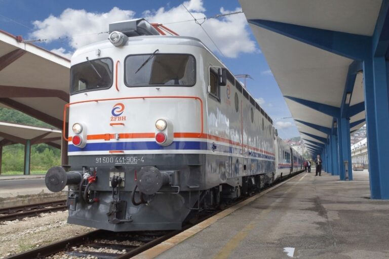 Najavili i odustali: Ništa od uvođenja voza Sarajevo – Banja Luka – Zagreb