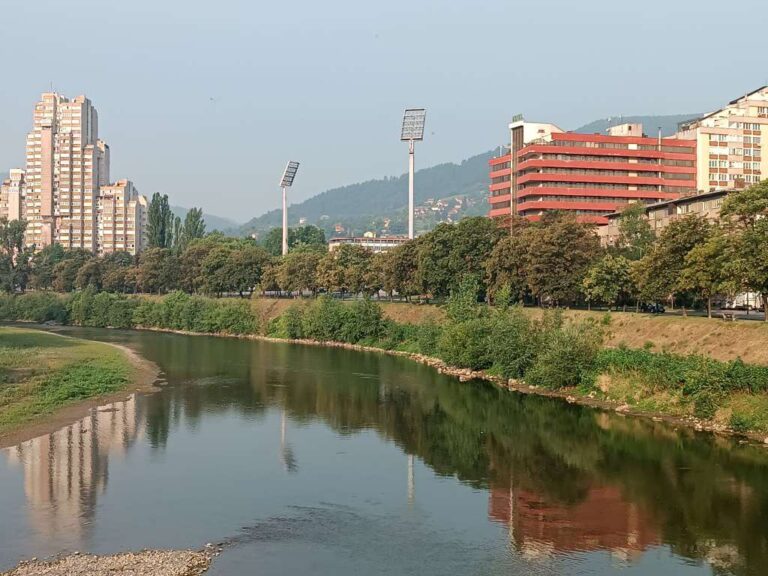 Privreda ZDK ostvarila deficit i gubi lidersku izvoznu poziciju, a prosječna plaća od 955 KM