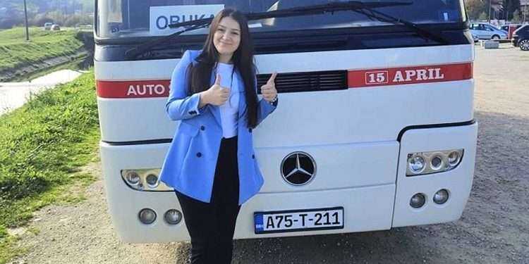 Zinajda uspješno položila vozački ispit “D” kategorije