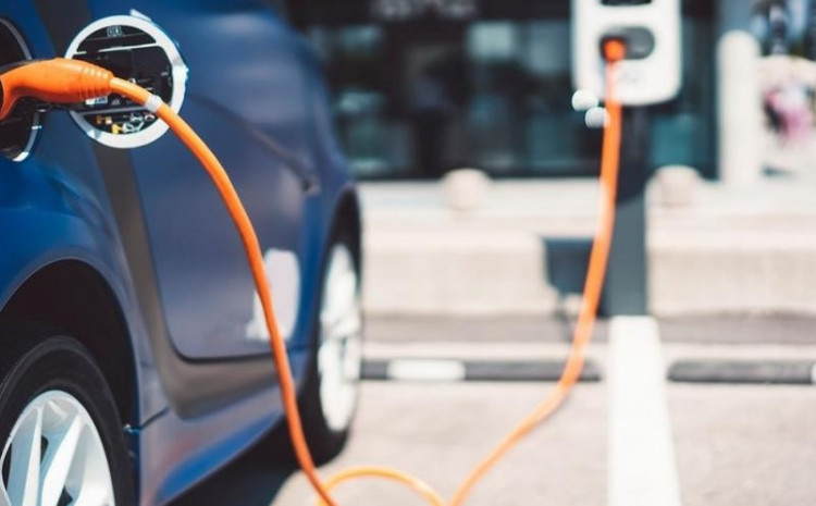 Kada bi taksisti vozili električne automobile: Slaba pomoć države, u BiH vozila na struju preskupa