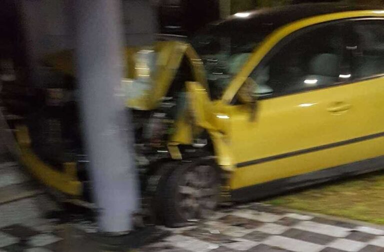 TEŠKA SAOBRAĆAJNA NESREĆA U BiH: Povrijeđeno više osoba, među njima i djeca