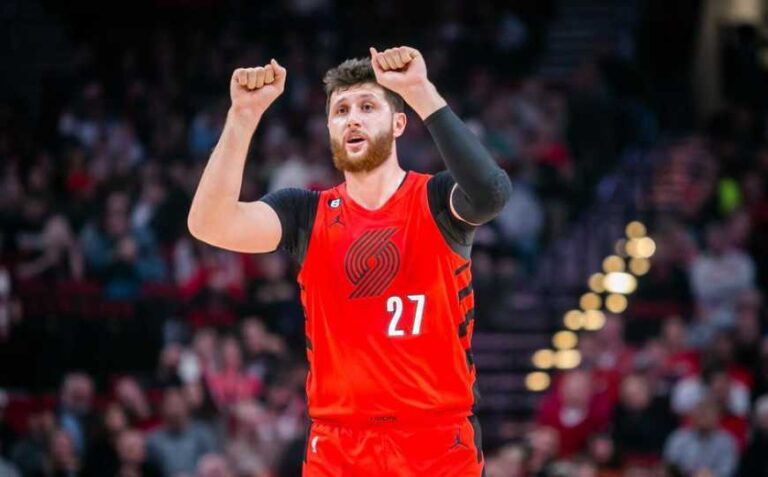 Još jedna sjajna partija Nurkića, “Bosanska zvijer” bez promašaja za tri poena (VIDEO)