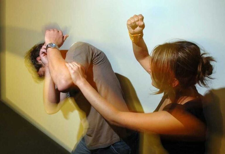 I OVO JE BIH: Žena istukla muža, on pobjegao iz kuće