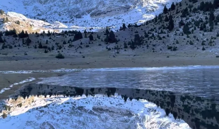‘Prizor koji se rijetko viđa’: Dženad Džino objavio snimak jezera koje nestaje