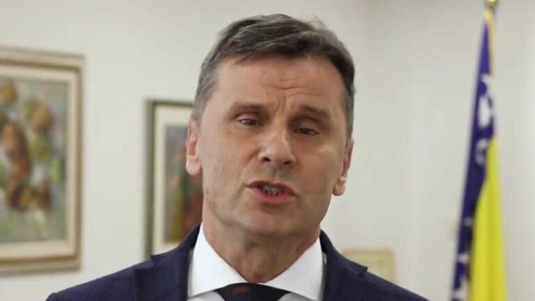 ODLAZI NAJGORI OD NAJGORIH: Novaliću završava mandat pun afera i skandala