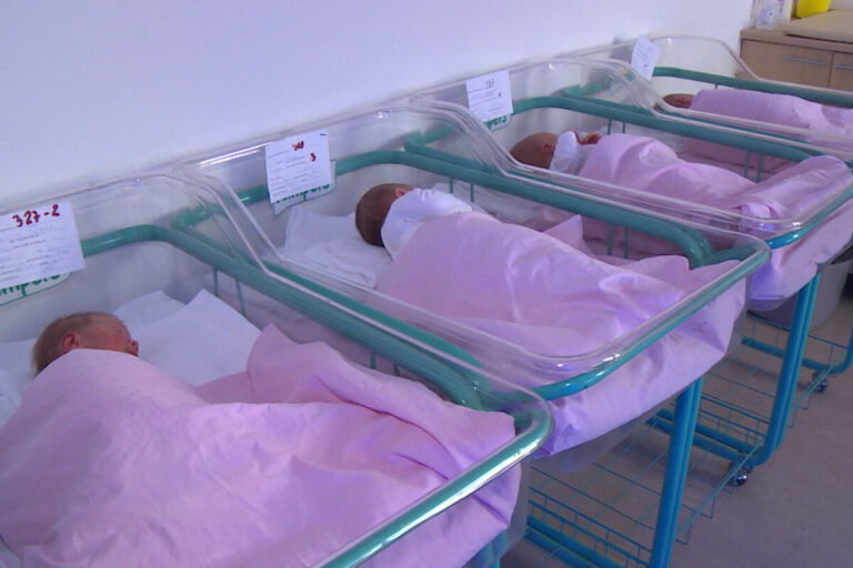 Žena iz BiH rodila četiri dječaka