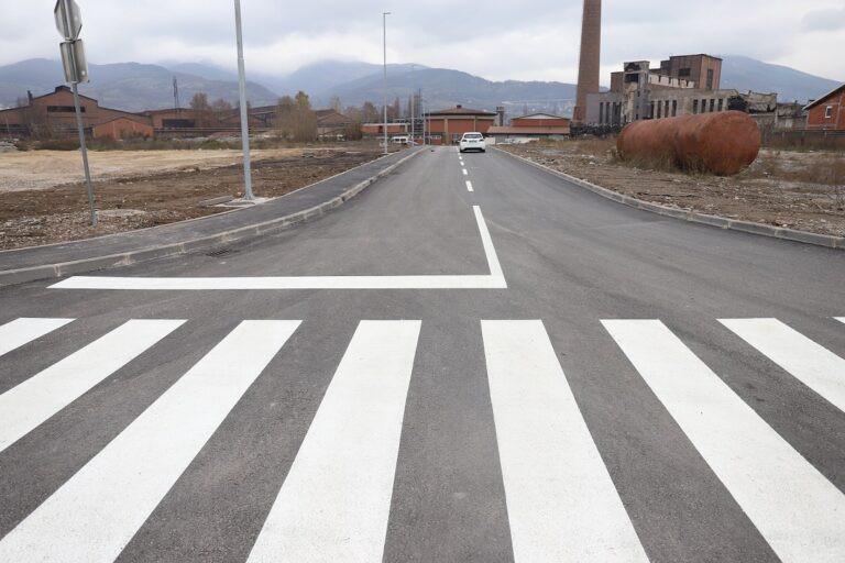 <strong>Završena izgradnja&nbsp;</strong><strong>saobraćajnice 8, u&nbsp;</strong><strong>Poslovnoj zoni Zenica 1</strong>