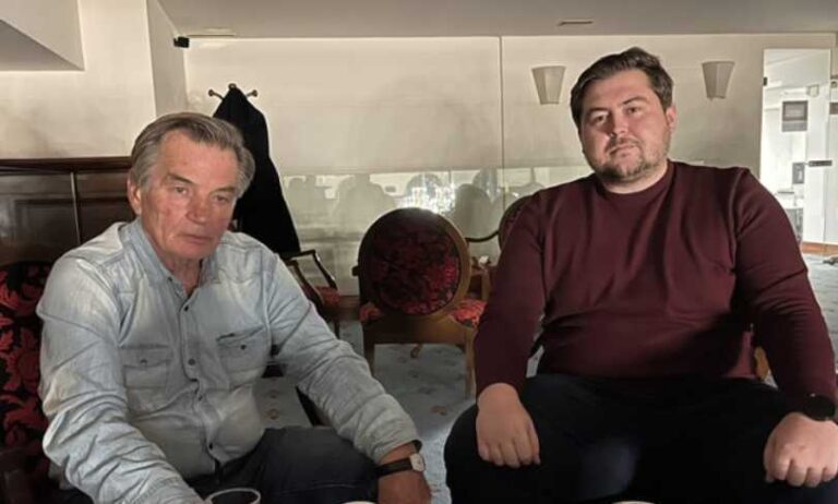 HISTORIJSKI SUSRET: Haris Silajdžić se susreo s Harisom Silajdžićem