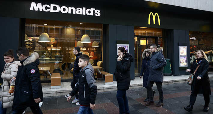 McDonald’s i slične firme troše milione da spriječe povećanje minimalne plate svojim radnicima