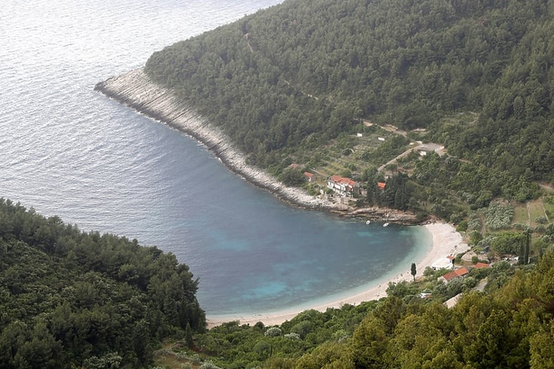 Da li će hrvatske plaže biti samo za bogate?