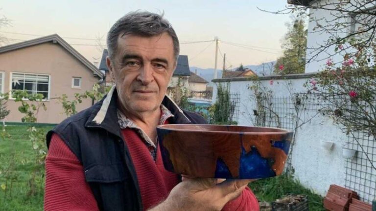 Rat u Bosni i Hercegovini: Amir Reko kao priča o raspadu Jugoslavije ili kako je jedan čovek i heroj i izdajica