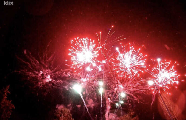 Vatromet povodom neustavnog “Dana RS-a” građane Sarajeva podsjetio na teška vremena