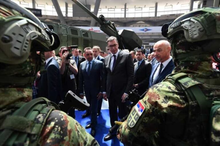 Putin je postavio zamku na Balkanu, Zapad može skupo koštati što šuti na naoružavanje Srbije i RS-a