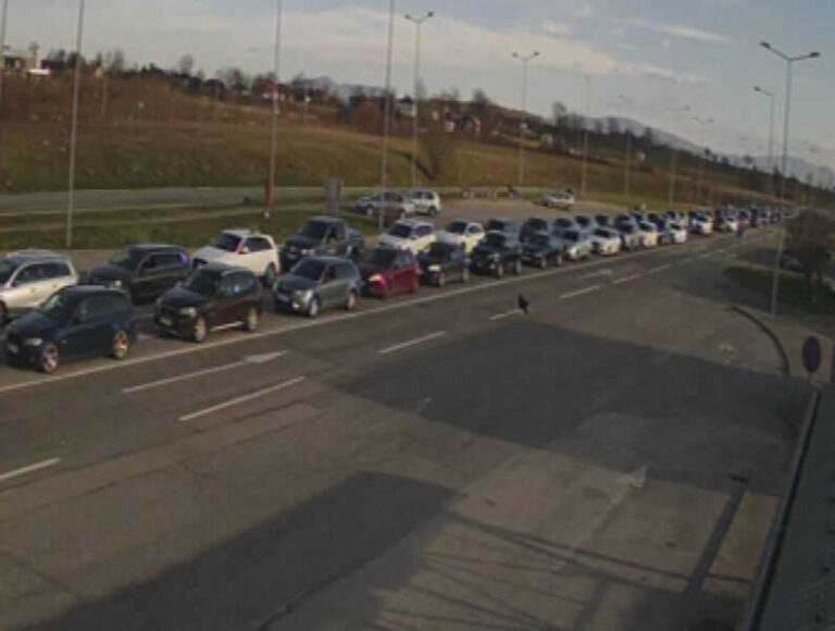 Gužva na bh. granicama: Evo gdje je najgore