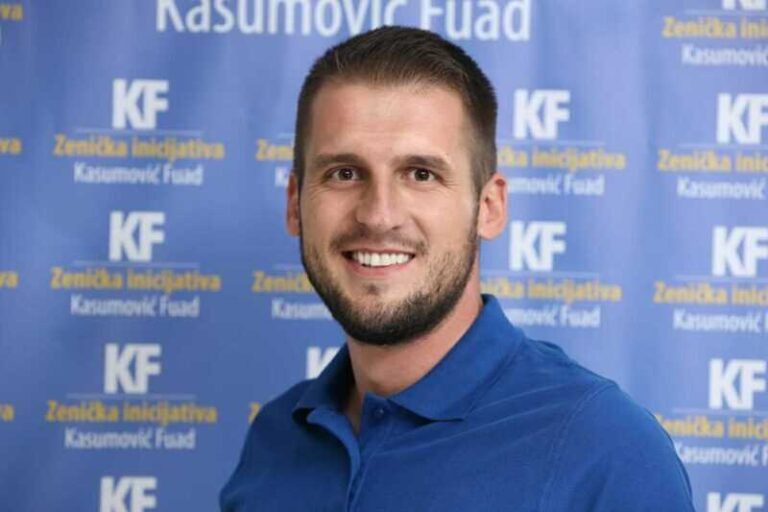 Menzilović uputio inicijativu: Biografije sa fotografijama na web stranici Grada Zenica za šefove i pomoćnike gradonačelnika