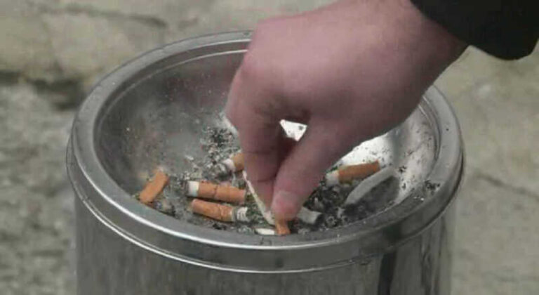 ZABRANA PUŠENJA U ZATVORENIM PROSTORIMA: Supruga puši, ne mogu je istjerati na balkon