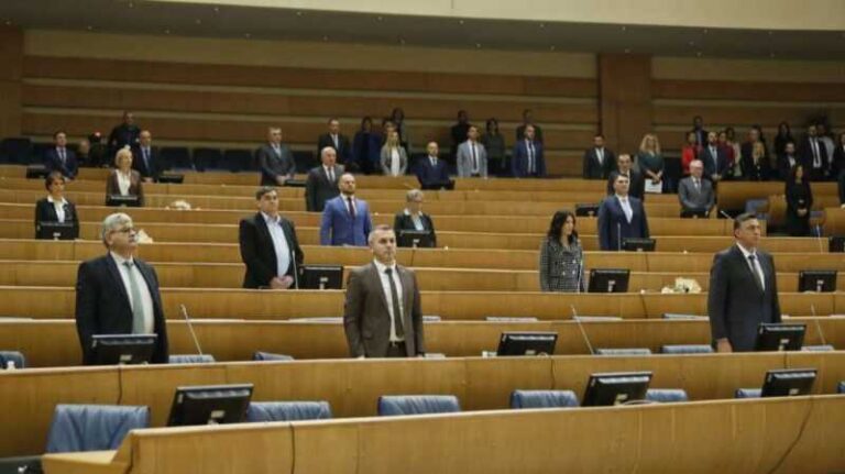 Predstavnički dom PSBiH danas o zakonima o plaćama i naknadama, zastavi BiH i sportu