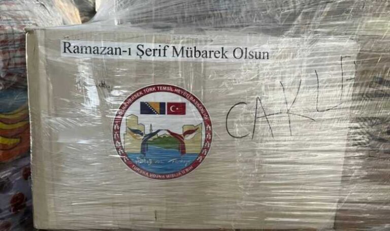 Građani BiH šalju pomoć žrtvama zemljotresa u paketima u kojim su ranije dobijali pomoć iz Turske