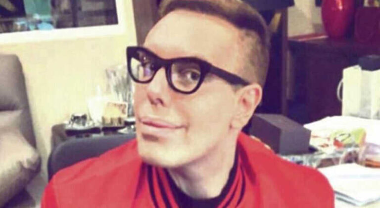 Objavljena fotka Bokija 13 iz zatvora: Okružen muškarcima