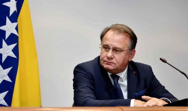 Nikšić: Magoda bi bio isključen iz SDP-a da je to tačno. Ovo je ganjanje vještica