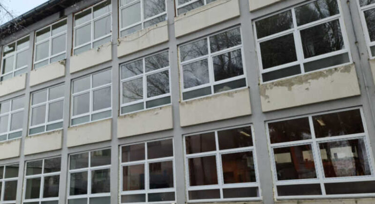 I OVO JE BIH: Iz osnovne škole ukradene tri puške