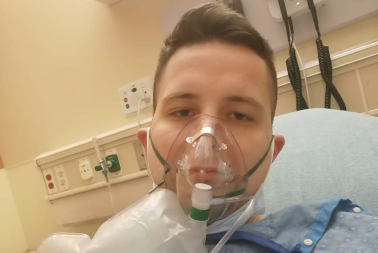 HITNO OPERIRAN: Bosanski pjevač umalo doživio kolaps pluća
