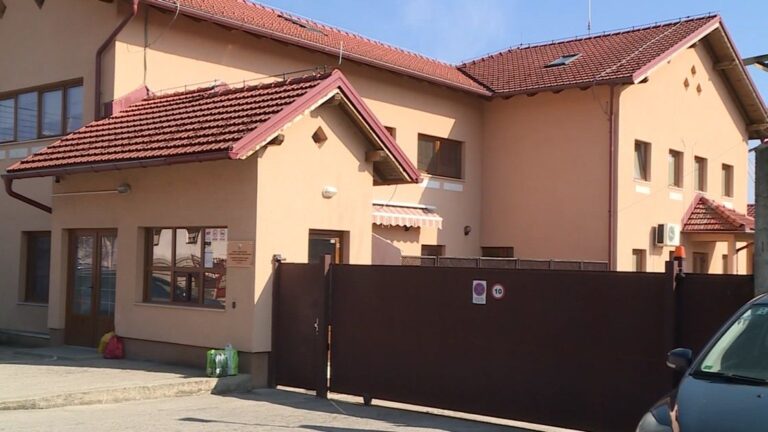 Zatvorenik pokušao pobjeći, čuvari ga pred kapijom odmah uhvatili