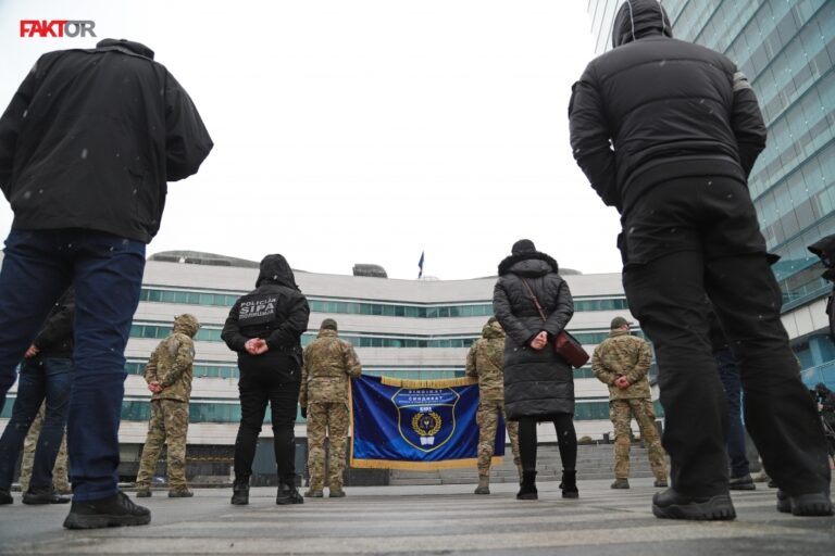 Sindikati ogorčeni predloženom osnovicom za plaće: Budžet nikad puniji, a narod siromašniji