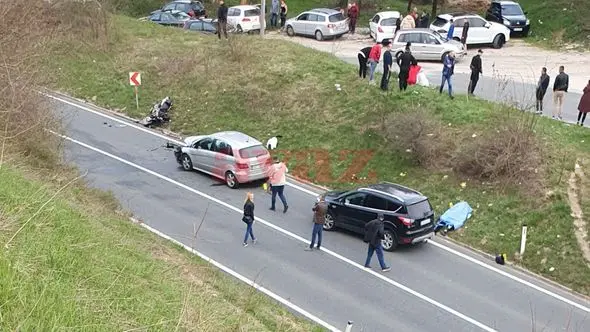  Uznemirujuće fotografije s mjesta pogibije motocikliste: Tijelo pored smrskanog motora