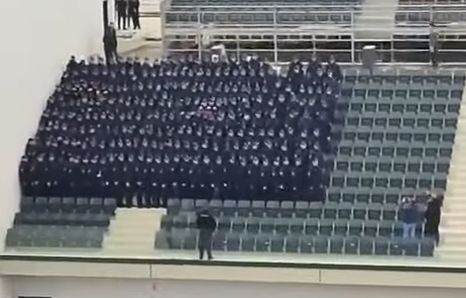 Ispitivali statiku pred ATP Open: Polaznici MUP-a skakali po tribinama