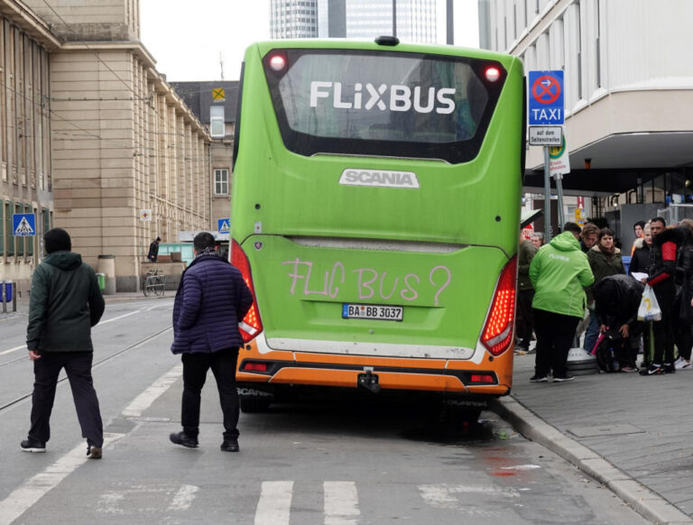 Autobusni prijevoznici napali Flixbus: “Državo, spriječi predatorske cijene”