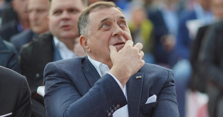 Dodik ponovo udario po Šmitu: “Prije će on otići iz BiH, nego ja u zatvor”