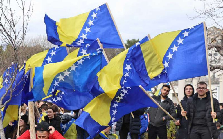 Zašto je u BiH toliko težak prelazak iz vlasti u opoziciju?