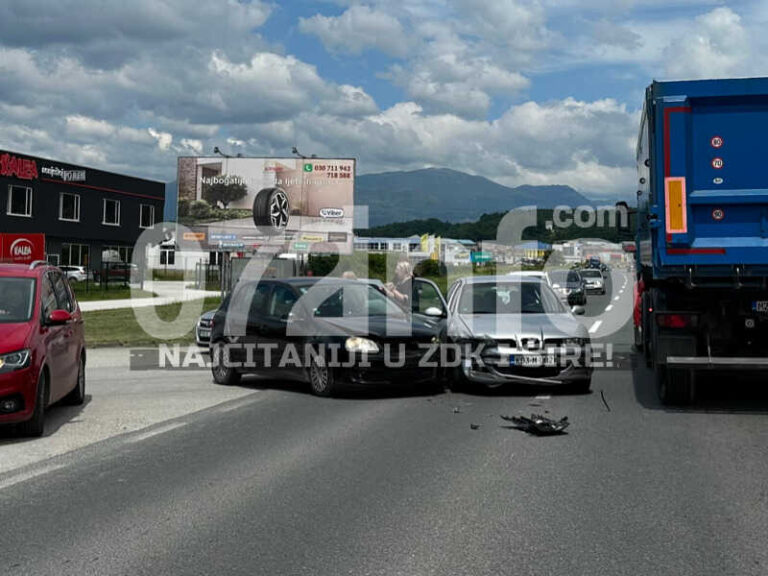 Vitez: Nesreća na skretanju za TC Vujević (FOTO)