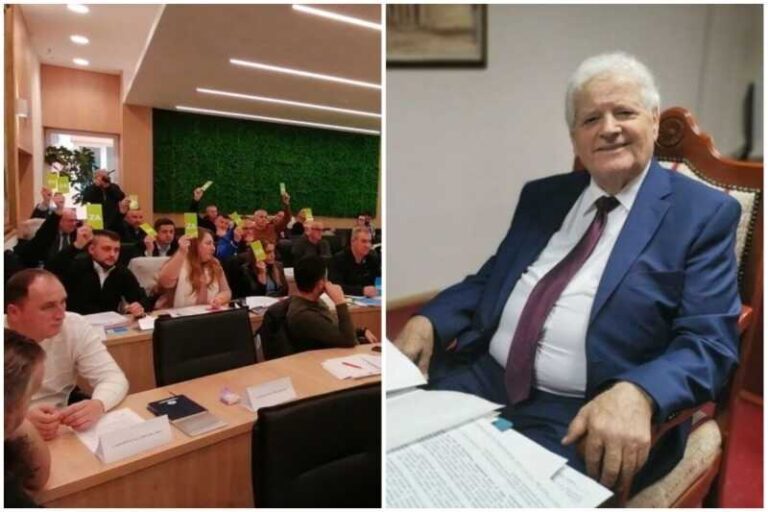 Fikret Abdić izgubio tužbu, je li završena borba za pečat Općinskog vijeća Velike Kladuše