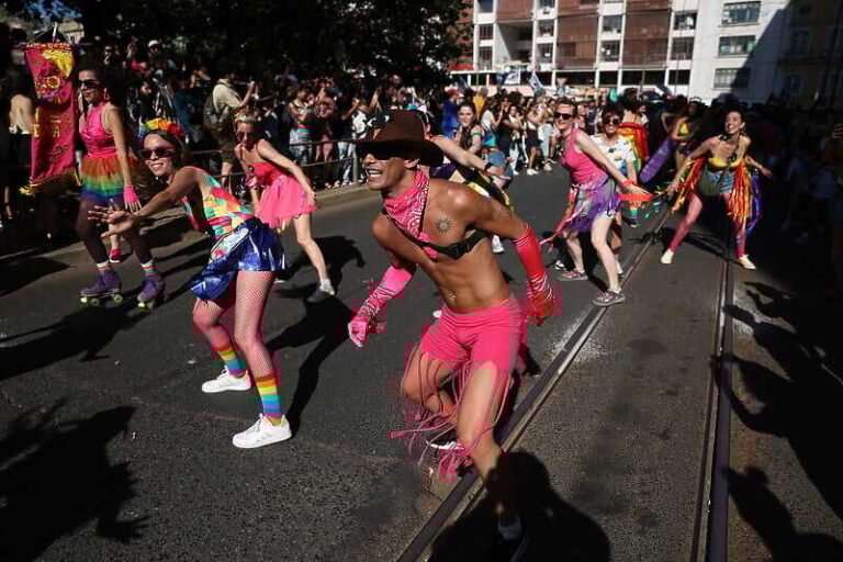 Braća porijeklom iz BiH planirala napad na gej paradu, sa njima uhapšen i Čečen (14)