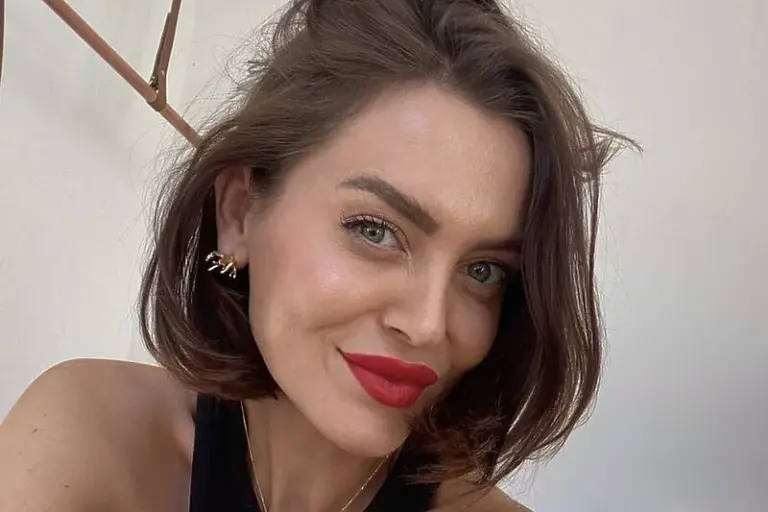 Erna Saljević pokazala kako njene usne izgledaju nakon povećanja pa poručila: Ne treba ti ovo u životu