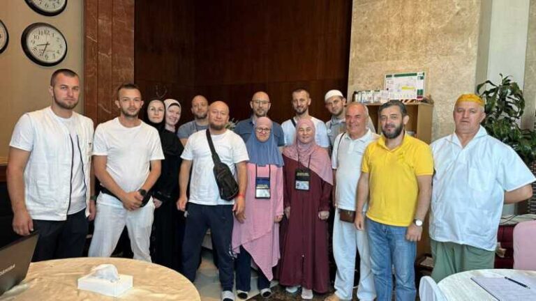 Mekka: Zdravstveno stanje hadžija zadovoljavajuće, medicinski tim spreman za izazove Arefata