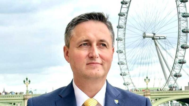 Denis Bećirović uputio Predsjedništvu BiH zaključke povodom neustavnog djelovanja entiteta RS