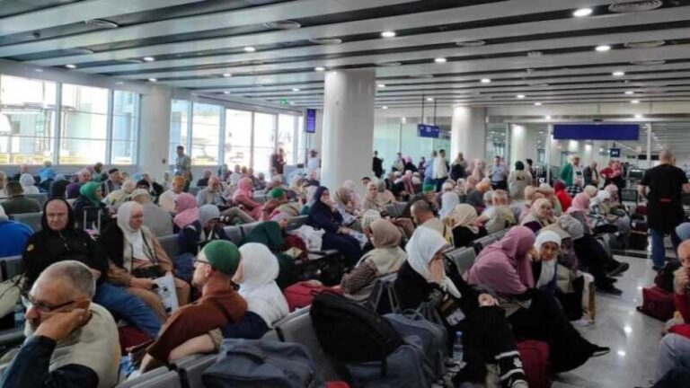 Povratak preostala tri aviona u BiH s hadžijama očekuje se iduće sedmice