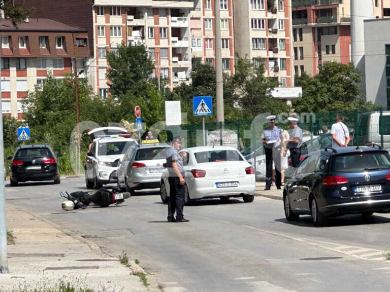 Zenica: Sudar automobila i motocikliste u Lukovom polju