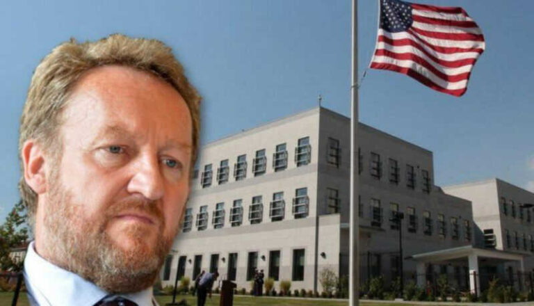 NERVOZA JE KULMINIRALA U SDA: Na Predsjedništvu stranke fizički se razračunali Mahmutović i Bratić