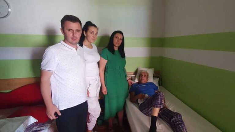 Smješten je u Domu za stara lica u Zenici: Mirsadu koji je vratio 16.000 KM vlasniku potrebna pomoć