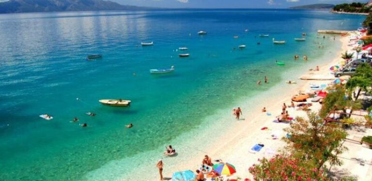 Mjesecima otplaćuju odmor: Građani BiH šokirani ovogodišnjim cijenama na moru