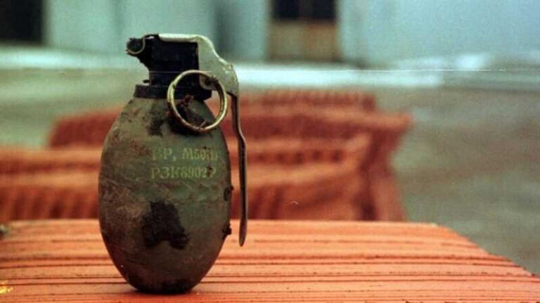 Eksplozija u zgradi suda, navodno aktivirana ručna bomba