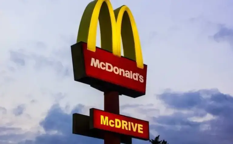 Djevojčica u SAD-u dobila 800.000 dolara odštete od McDonaldsa zbog ‘vrelog nuggetsa’