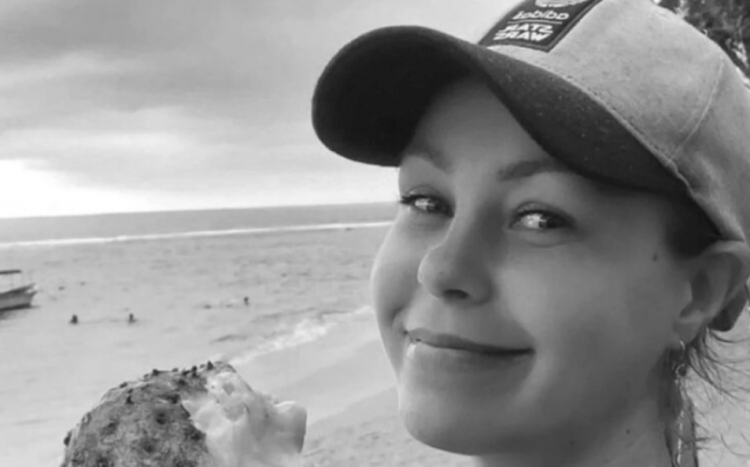 Umrla mlada veganska influencerica: Jela samo voće i sjemenke